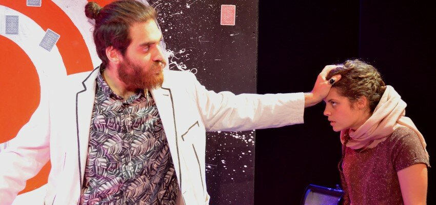 Escena Erasmus presenta ‘La Fira Invisible’ dins del XXIX Encontre de Teatre a l’Estiu d’Alzira