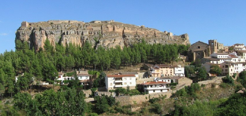 Alpuente acoge por primera vez la gira de Las Pequeñas Europas de Escena Erasmus y Diputación de València
